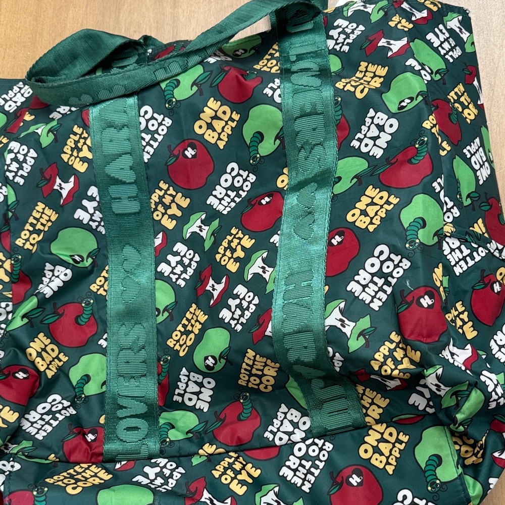 harajuku lovers apple bag